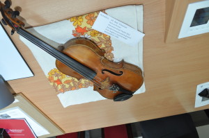 skrzypce-300x199